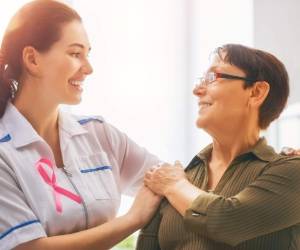 Los factores de riesgo tratan, principalmente, de características relacionadas con el sexo, la edad y la genética.