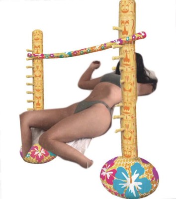 Destrozan con memes a Kim Kardashian por pose extraña