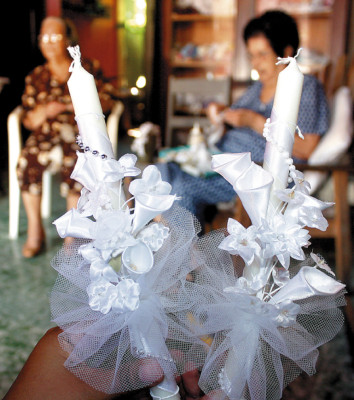 Hermanas Castellanos se casaron para siempre con la moda