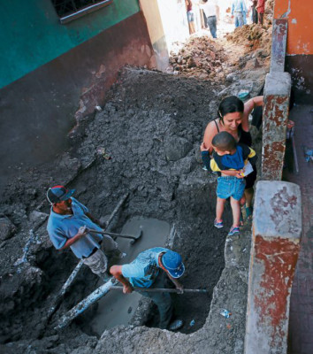 Vecinos se unen para cumplir sueño