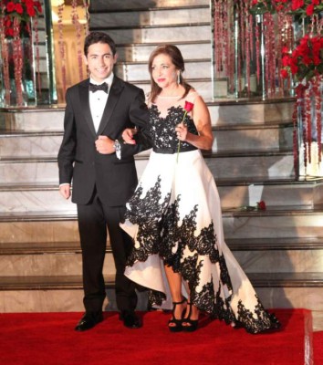 Los senior más guapos de las fiestas prom 2016