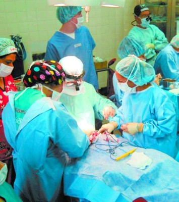 Batres: Si cobraron viáticos, se deben devolver