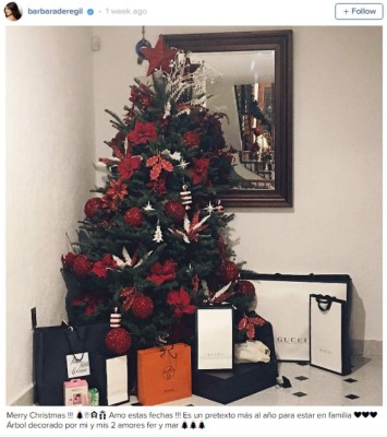 ¿Cómo decoran los famosos sus árboles de Navidad?