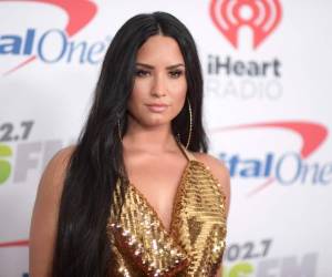En esta foto del 1 de diciembre del 2017, Demi Lovato llega al concierto Jingle Ball en The Forum en Inglewood, California.