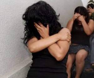 Las jóvenes fueron engañadas y luego amenazadas para prostituirse (Foto ilustrativa: Internet/ El Heraldo Honduras/ Sucesos de Honduras).