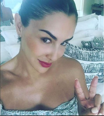 Ninel Conde publica sexy foto en bikini