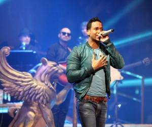 Romeo Santos. Causa furor, pero no por lo que se ventila de su vida privada, pues muchos piensan que eso no es nada en comparación con lo que hace en el escenario con sus fanáticas.
