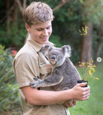 20 fotos que demuestran el increíble parecido entre Robert Irwin y su padre