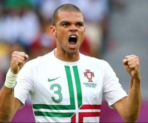 El defensa del Real Madrid, Pepe, regresa a la convocatoria de Portugal (Foto: Internet)