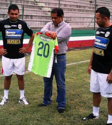 Amado Guevara y Alfredo Mejía, nuevos fichajes de Marathón