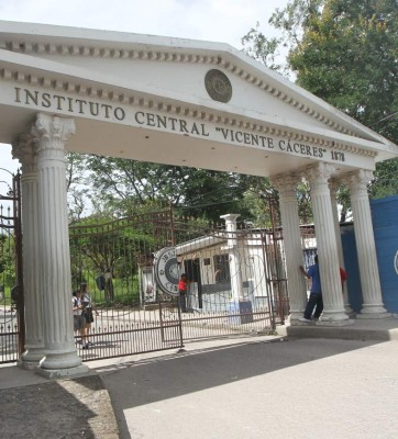 Centralistas celebrarán con música el 139 aniversario del Vicente Cáceres