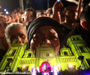 La alborada del 270 aniversario del hallazgo de la Virgen de Suyapa atrajo al talento nacional y al pueblo devoto de Honduras, foto: Johny Magallanes / EL HERALDO.