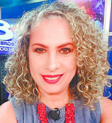 Locutores, las voces que se alojan en la memoria de los hondureños