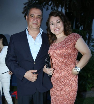 Loudwin y Kimberlin enlazaron sus vidas