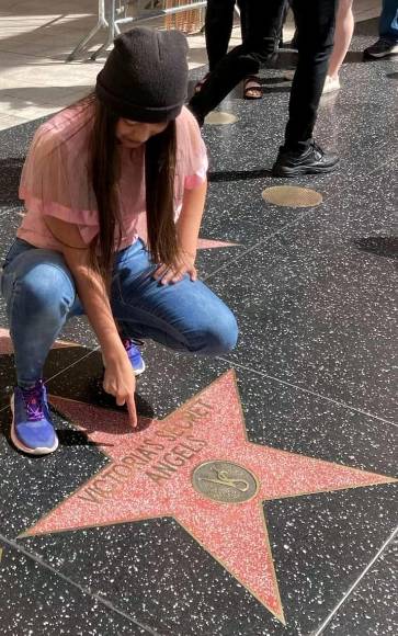 Así es Astrid Madrid, la catracha que cautiva en “Tengo Talento, Mucho Talento”