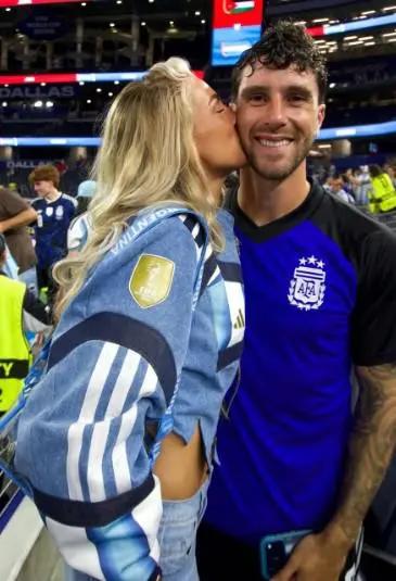 Pareja de futbolista de Argentina revela el regalo que les hizo Messi después del Mundial