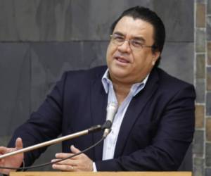 El 15 de enero de 2015 ya en el gobierno de Juan Orlando Hernández, fue nombrado como canciller de la República, en sustitución de Mireya Aguero.