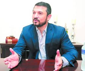 Yuri Sabas, presidente de la Comisión de Derechos Humanos del Congreso Nacional.