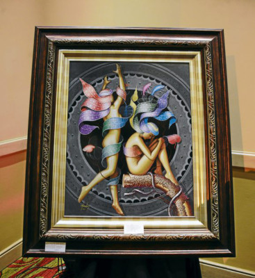 Exquisito toque artístico en gala de lanzamiento