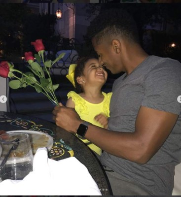 Así es la vida del Choco Lozano en España