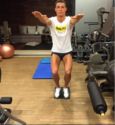El divertido reto de Cristiano Ronaldo 'Té vrs Foto'