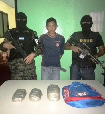 En posesión de droga capturan a hondureños