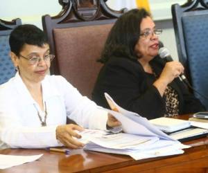 En conferencia de prensa autoridades advirtieron al estudiantado de regresar de clases.
