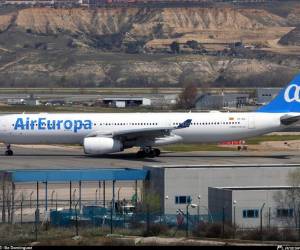 La operación propuesta contempla la habilitación de un Air Bus 300-200 concapacidad de 299 pasajeros (Foto: Wikimedia/ El Heraldo Honduras/ Noticias de Honduras)