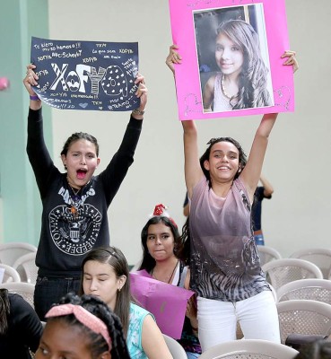 Andrea Espinoza es la señorita Sagrado Corazón