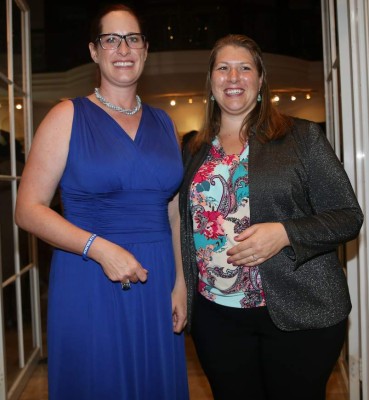 recepción en honor a la nueva consejera de prensa de ee uu