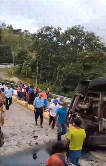Las imágenes del fatal accidente de un bus en Nicaragua; hay 16 muertos