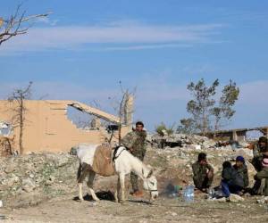 Según el OSDH, los bombardeos dejaron 485 víctimas civiles, incluidos 117 menores de edad.