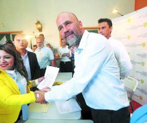 La coordinadora de Unidos por Honduras, Marlene Alvarenga, dijo que los movimientos que la respaldan tienen estructuras. Foto EL HERALDO.