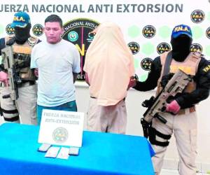 “El Negro” y “El Flaco”, integrantes de la pandilla 18, fueron capturados en la colonia Villeda Morales por el delito de extorsión.