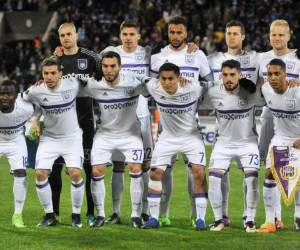 El Anderlecht de Andy Nájar tuvo una sufrida clasificación a los octavos de final de la Europa League (Foto: Agencia AFP)