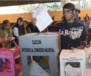 Los magistrados del TSE trabajan a todo vapor en los detalles del proceso de elecciones primarias del 12 de marzo....