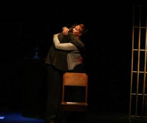 Los protagonistas montaron la obra basados en cuatro fuertes relatos.