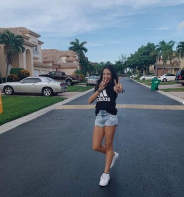 Victoria Losk, la talentosa hondureña que bailará con JLo en el Super Bowl   