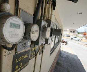 Para este mes se prevé un ajuste a la energía eléctrica.