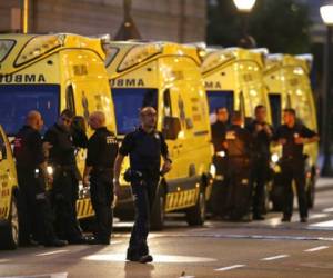 Varías entidades a nivel mundial se pronuncian sobre la tragedia ocurrida en España. Fotos: AP.