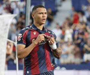 Luis Castro se refirió al estado físico del Misilito, descartando que se trate de algo grave.