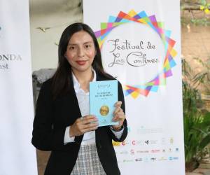 La poeta hondureña presentó su nuevo poemario en el VI Festival de Los Confines.