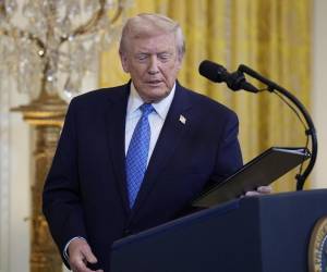 El presidente de Estados Unidos, Donald Trump, advirtió que Venezuela le quitó derechos petroleros a Estados Unidos.