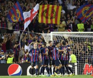 El Barcelona goleó 5-1 al Viktoria Pílsen.