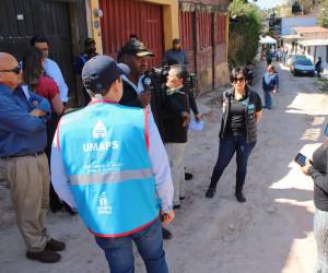 Las autoridades están realizando estudios en diferentes colonias de la capital para ejecutar proyectos de alcantarillado sanitario.