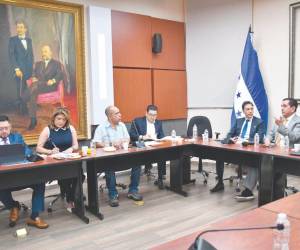 Comisión especial del Congreso Nacional inició la revisión de reformas electorales, con énfasis en la segunda vuelta y la ciudadanización de las mesas.