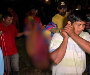 Murió sospechoso de asesinato, portación ilegal de armas y tráfico de drogas tras atacar a la DPI.