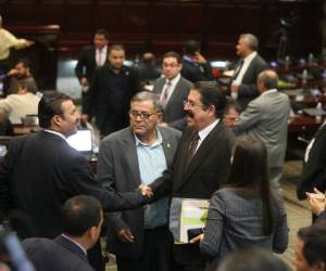 Otra crisis se asoma en el interior de la bancada de Libre con motivo de la elección de la CSJ.