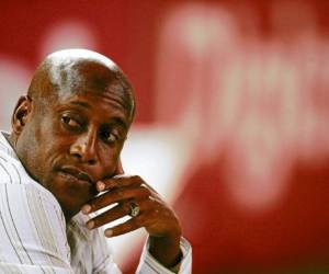 Hernán Medford dijo en días pasados en SPS que no aceptaría un interinato porque su objetivo es estar en Rusia 2018 con alguna selección.