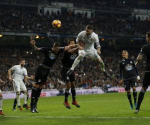 Sergio Ramos obró la remontada con un gol de cabeza y el Bernabéu se rindió otra vez ante el central.